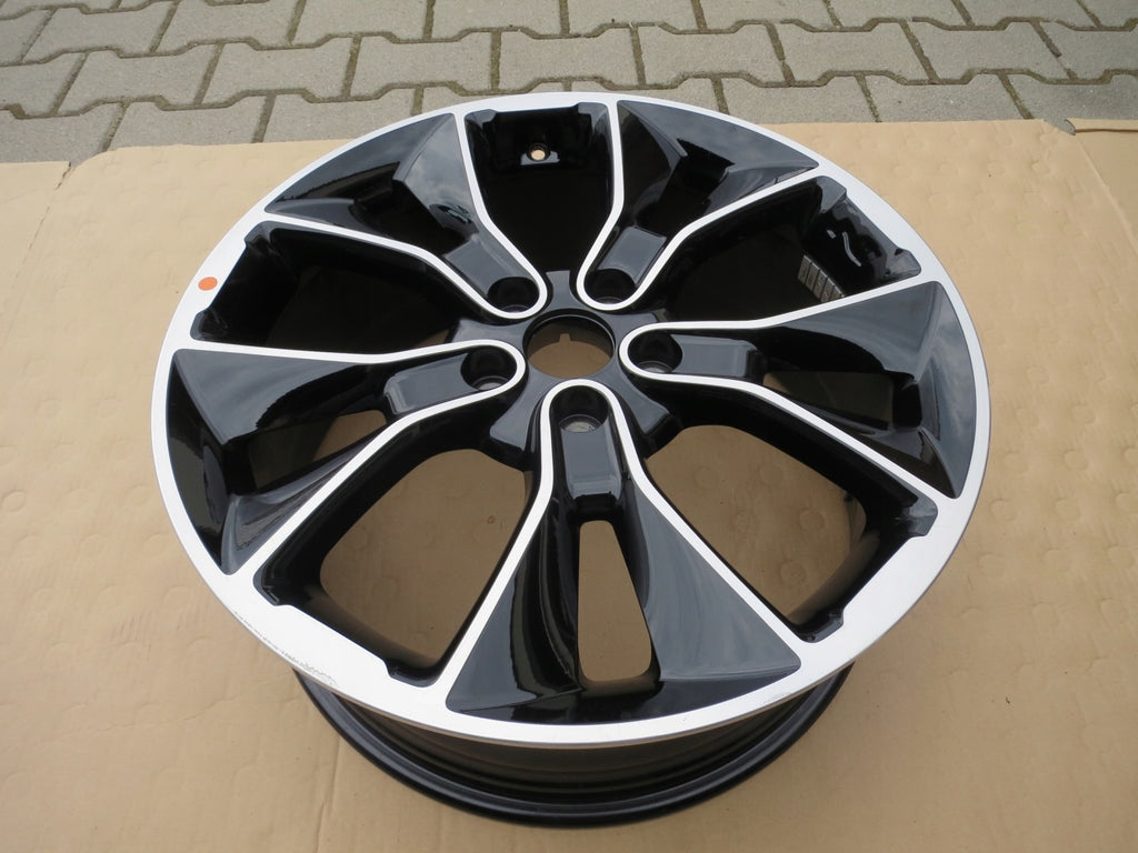 1x Alufelge 19 Zoll 8.0" 5x114.3 Hyundai Rim Wheel FEL6520205333yw