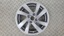 Load image into Gallery viewer, 1x Alufelge 15 Zoll 5.5&quot; 4x100 41ET Glanz Schwarz 1SL601025Q Seat Mii Rim Wheel