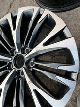 Load image into Gallery viewer, 1x Alufelge 18 Zoll 7.0" 5x114.3 Toyota C-Hr Chr Rim Wheel FEL6205323064of