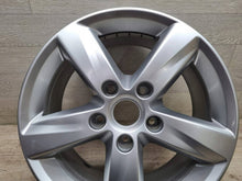 Laden Sie das Bild in den Galerie-Viewer, 1x Alufelge 17 Zoll 5x112 7P6601025A VW Touareg Rim Wheel FEL7420929509ce