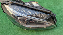 Laden Sie das Bild in den Galerie-Viewer, Frontscheinwerfer Mercedes-Benz W205 A2059062604 LED Rechts Headlight SCH7619888698dw