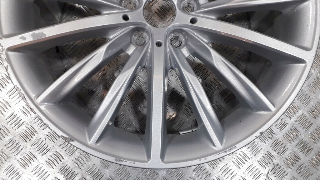 1x Alufelge 19 Zoll 8.0" 5x112 30ET 6863419 BMW G31 G30 Rim Wheel FEL3318516700qq
