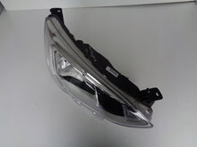 Laden Sie das Bild in den Galerie-Viewer, Frontscheinwerfer Ford Focus JX7B-13W029-AE Rechts Scheinwerfer Headlight