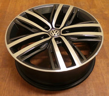 Load image into Gallery viewer, 1x Alufelge 19 Zoll 7.0" 5x112 43ET Glanz Silber 5NA601025 VW Tiguan Rim Wheel FEL6659024254ma