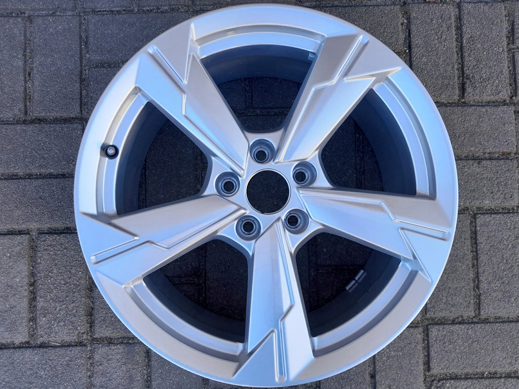1x Alufelge 18 Zoll 8.0" 5x112 39ET Glanz Schwarz 4K0601025D Audi Rim Wheel FEL8586988590po