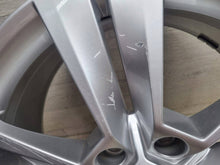 Laden Sie das Bild in den Galerie-Viewer, 1x Alufelge 18 Zoll 5x112 57A601025E Skoda Karoq Rim Wheel FEL5250434269ij