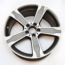 Load image into Gallery viewer, 1x Alufelge 19 Zoll 8.0&quot; 5x112 43,5ET A1564010300 Mercedes-Benz Gla Rim Wheel