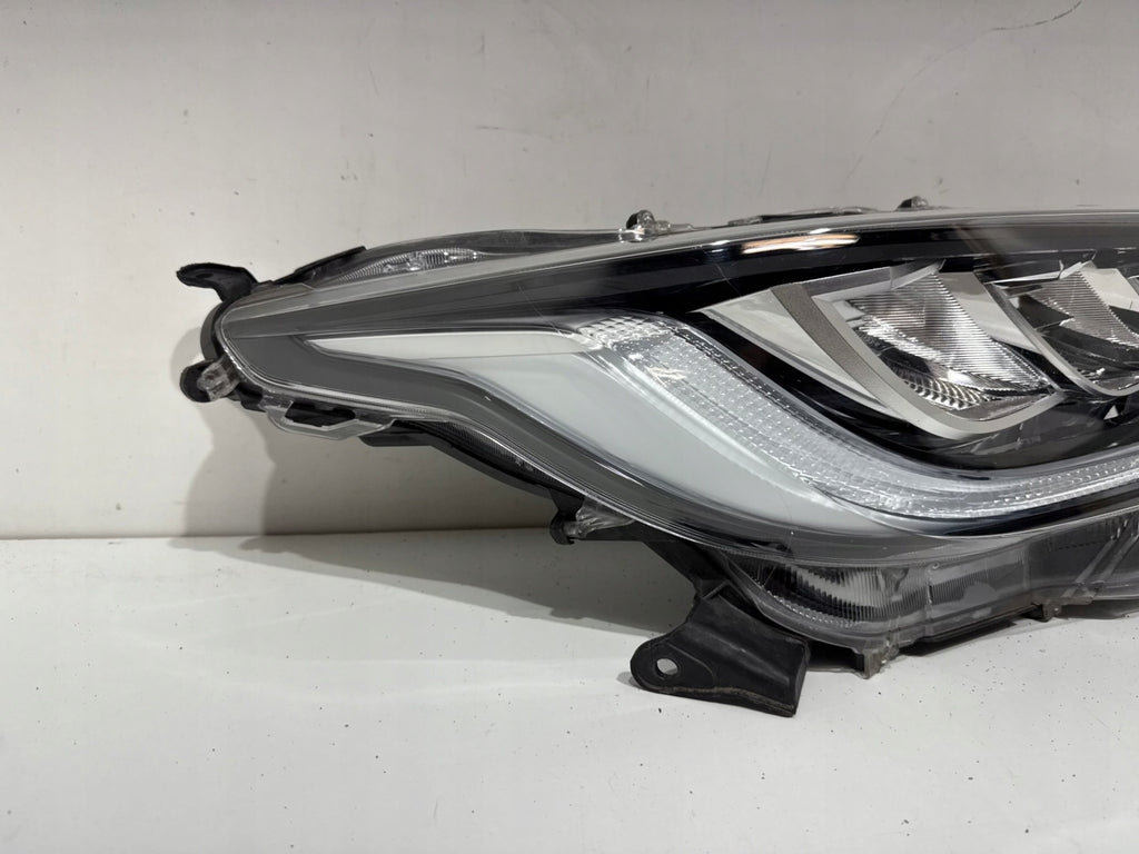Frontscheinwerfer Toyota IV Yaris K0-8EU Rechts Scheinwerfer Headlight SCH4060322066bx