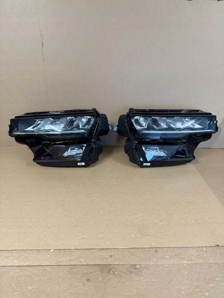 Frontscheinwerfer Skoda Karoq 57B941009 Ein Satz Scheinwerfer Headlight SCH9605249398ld