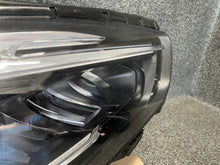 Laden Sie das Bild in den Galerie-Viewer, Frontscheinwerfer Mercedes-Benz W247 A2479065207 LED Rechts Headlight SCH2854246057be