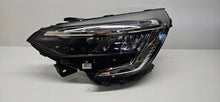 Laden Sie das Bild in den Galerie-Viewer, Frontscheinwerfer Renault Clio 5 260609987R Links Scheinwerfer Headlight