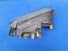 Load image into Gallery viewer, Frontscheinwerfer Mitsubishi Delica Space Gear 110-87245 Links Headlight