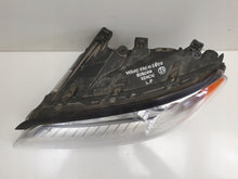 Laden Sie das Bild in den Galerie-Viewer, Frontscheinwerfer Volvo S80 V70 III Xc70 31353532 6336100000 Xenon Links