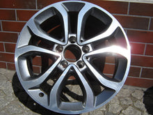 Laden Sie das Bild in den Galerie-Viewer, 1x Alufelge 17 Zoll 7.0&quot; 5x112 48,5ET A2054010200 Mercedes-Benz W205 Rim Wheel