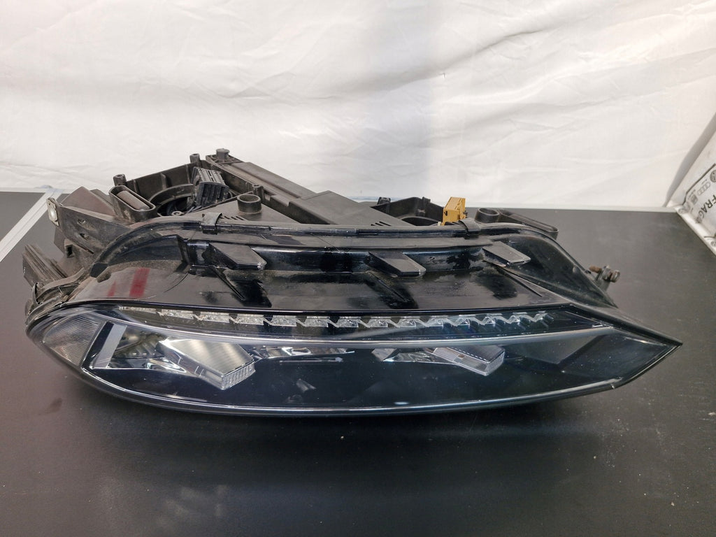 Frontscheinwerfer VW Touran 5TB941035B Links Scheinwerfer Headlight SCH8815565481ql