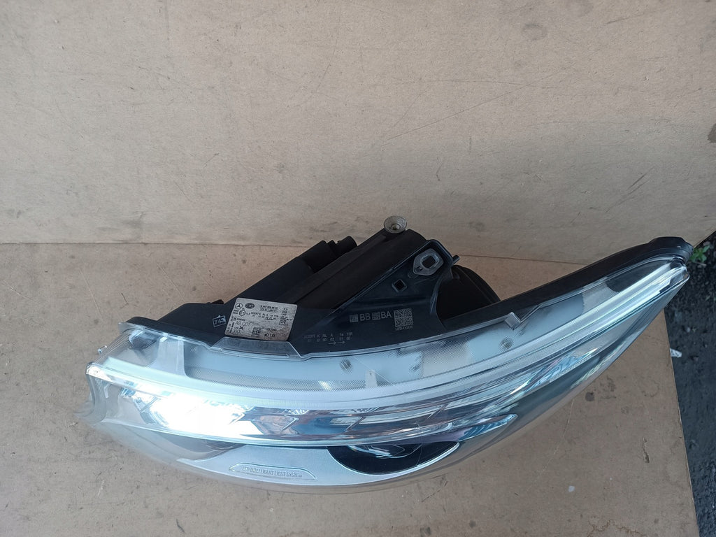 Frontscheinwerfer Mercedes-Benz W447 A4479064600 Full LED Rechts oder Links