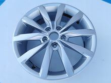 Load image into Gallery viewer, 1x Alufelge 17 Zoll 6.0&quot; 5x112 48ET Glanz Silber 5G0601025K VW Golf Vii