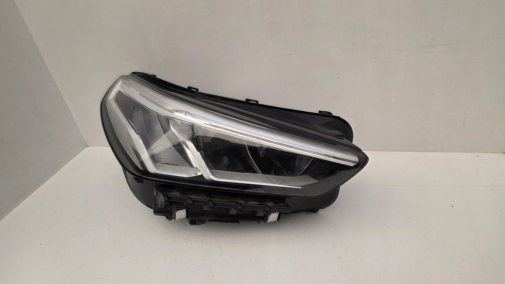 Frontscheinwerfer BMW X1 5A9A222-01 LED Rechts Scheinwerfer Headlight SCH8034769181qa