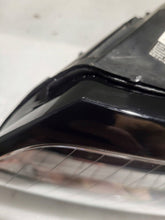 Laden Sie das Bild in den Galerie-Viewer, Frontscheinwerfer Volvo S40 31265698 Xenon Links Scheinwerfer Headlight SCH3096448172im