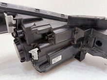 Load image into Gallery viewer, Frontscheinwerfer Hyundai Elantra VII 92101-AA LED Links Scheinwerfer Headlight