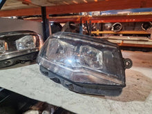 Load image into Gallery viewer, Frontscheinwerfer VW Transporter VI 7E1941006E Rechts Scheinwerfer Headlight SCH4580569007cl