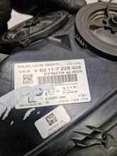 Load image into Gallery viewer, Frontscheinwerfer BMW 7 F01 F02 7228428 Xenon Rechts Scheinwerfer Headlight SCH3388144082wx