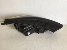 Load image into Gallery viewer, Frontscheinwerfer Hyundai Tucson 92102D7700 92101D770 Ein Satz Headlight SCH7804568176tq