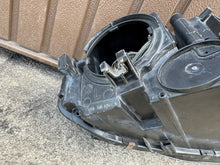 Load image into Gallery viewer, Frontscheinwerfer Audi A4 B8 8K0941029AJ Xenon Links Scheinwerfer Headlight SCH7368948881aa