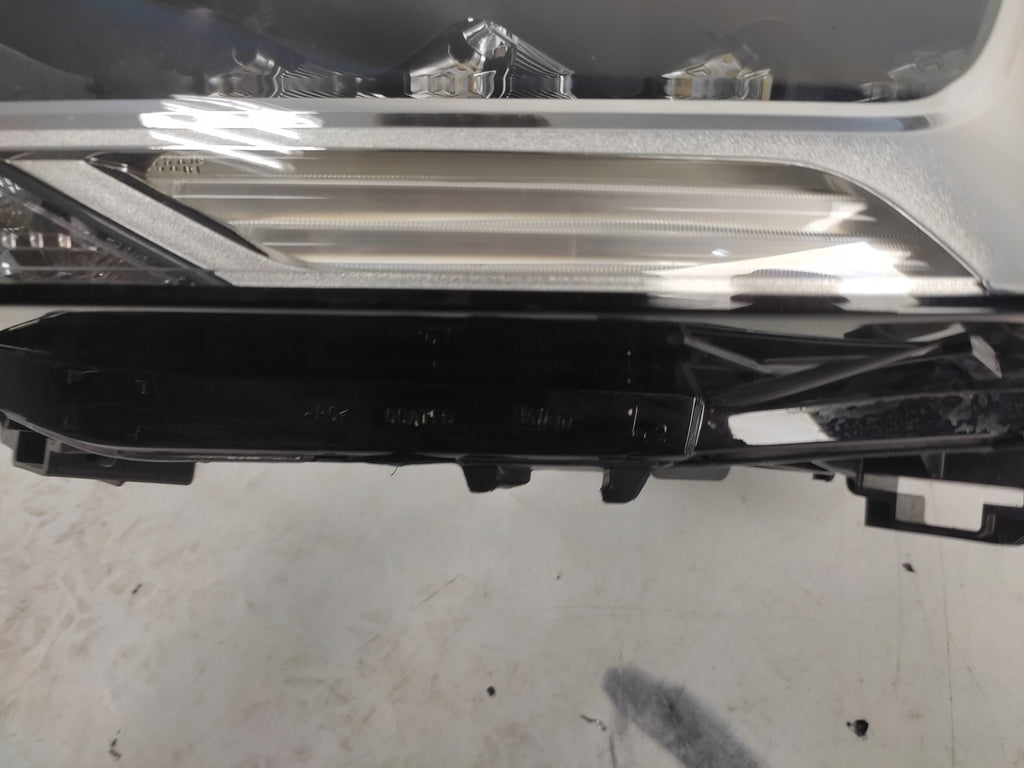 Frontscheinwerfer Audi Q2 81A941011C Links Scheinwerfer Headlight SCH9749718306vd