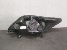 Laden Sie das Bild in den Galerie-Viewer, Frontscheinwerfer Ford Kuga 8V41-13W029-AG Rechts Scheinwerfer Headlight