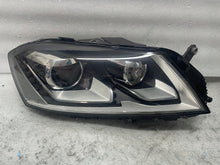 Laden Sie das Bild in den Galerie-Viewer, Frontscheinwerfer VW Passat B8 3AB941752 Xenon Rechts Scheinwerfer Headlight