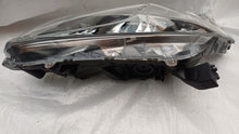 Laden Sie das Bild in den Galerie-Viewer, Frontscheinwerfer Honda Civic IX Links Scheinwerfer Headlight SCH5764567158do