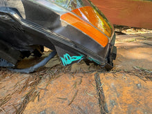 Laden Sie das Bild in den Galerie-Viewer, Frontscheinwerfer Volvo S60 V70 89900331 Links Scheinwerfer Headlight SCH9103647772cz