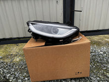 Laden Sie das Bild in den Galerie-Viewer, Frontscheinwerfer VW Id.3 10B941035C 00214094-13 Full LED Links Headlight