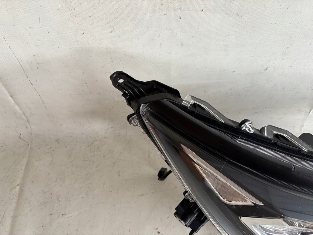 Frontscheinwerfer Toyota 81145-42840 LED Rechts Scheinwerfer Headlight SCH9415152601ei