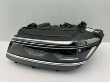 Laden Sie das Bild in den Galerie-Viewer, Frontscheinwerfer VW Tiguan 5NB941081A Full LED Links Scheinwerfer Headlight