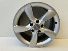 Load image into Gallery viewer, 1x Alufelge 17 Zoll 7.5&quot; 5x112 4G0071497 Audi A6 A4 Rim Wheel