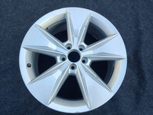 Load image into Gallery viewer, 1x Alufelge 18 Zoll 7.5" 5x108 50 5ET Glanz Silber 31680200 Volvo Xc60 Ii FEL9532848349aq