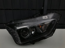 Laden Sie das Bild in den Galerie-Viewer, Frontscheinwerfer Hyundai Bayon 92102-Q0500 LED Rechts Scheinwerfer Headlight