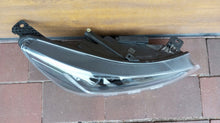 Load image into Gallery viewer, Frontscheinwerfer Ford Focus NX7B-13E016-AK Full LED Rechts Headlight SCH5335130320xp