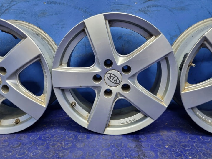 4x Alufelge 16 Zoll 6.5" 5x114.3 36ET Kia Rim Wheel FEL9740687563vq