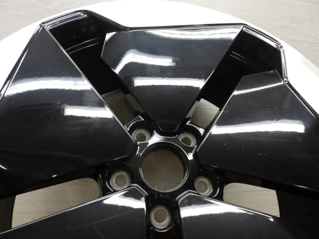 1x Alufelge 20 Zoll 7.5" 5x112 44ET 10A601025B VW Id.3 Rim Wheel FEL6092722564ie