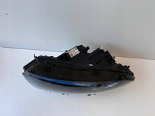 Laden Sie das Bild in den Galerie-Viewer, Frontscheinwerfer Mercedes-Benz Eqb 2439068900 Links Scheinwerfer Headlight SCH3360487973dz