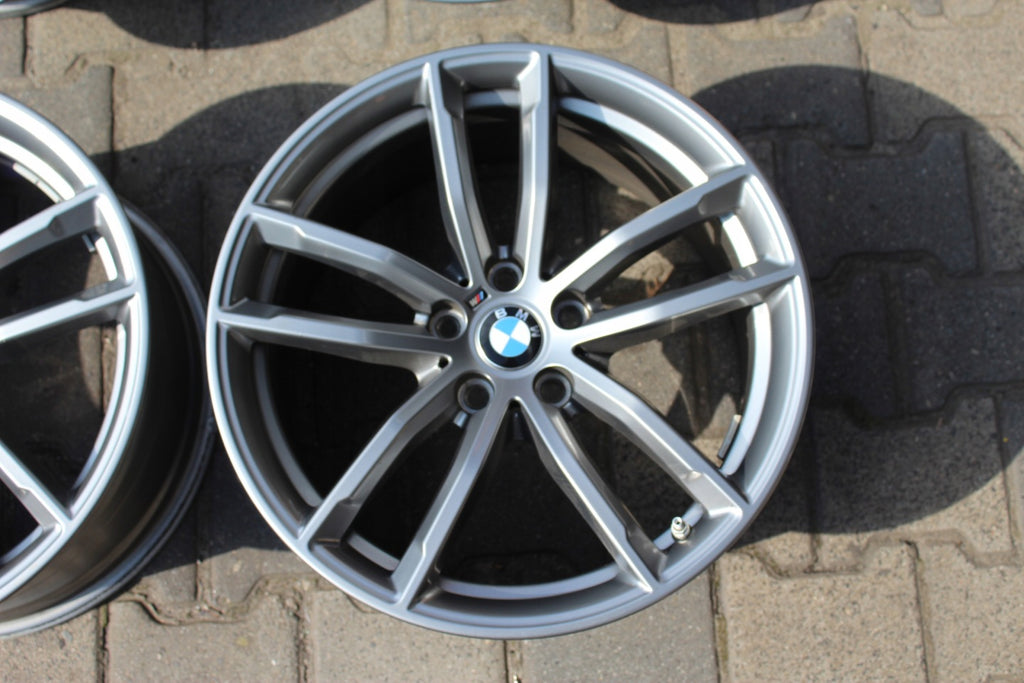 4x Alufelge 18 Zoll 8.0" 5x112 30ET Glanz Graphit 7855081 BMW 5 G31 G30 Mg FEL5867328540yx