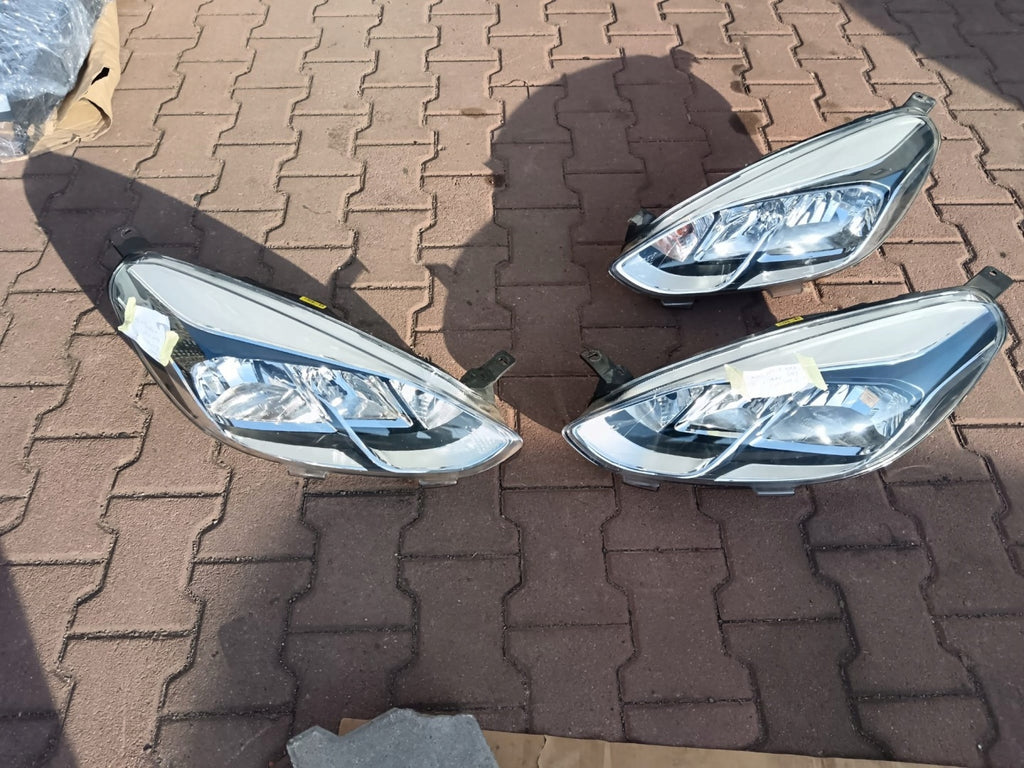 Frontscheinwerfer Ford Fiesta I Ein Satz Scheinwerfer Headlight SCH5709558295by