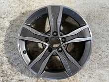 Laden Sie das Bild in den Galerie-Viewer, 1x Alufelge 17 Zoll 7.0&quot; 5x112 A2054010800 Mercedes-Benz W205 Rim Wheel