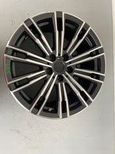 Load image into Gallery viewer, 1x Alufelge 18 Zoll 8.5" 5x112 40ET Glanz Graphit 8089891 BMW G20 Mg Rim Wheel FEL3558712396xf