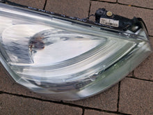 Laden Sie das Bild in den Galerie-Viewer, Frontscheinwerfer Renault Espace IV 8200394707 Xenon Rechts Headlight SCH9432122782da