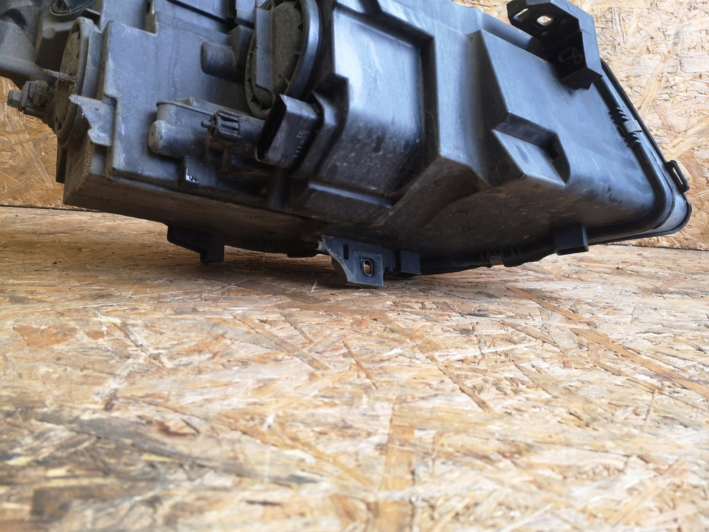 Frontscheinwerfer Mercedes-Benz Cla A1178200361 Ein Stück (Rechts oder Links) SCH2161335424lj