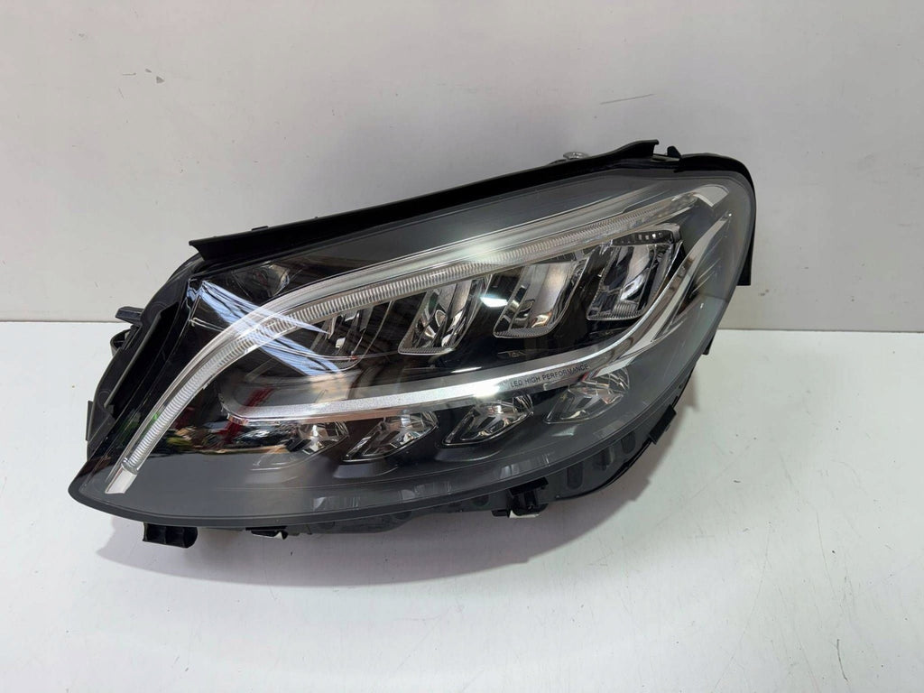 Frontscheinwerfer Mercedes-Benz W205 Q001ZGS001 1EX2207 Links Headlight SCH8586709105if